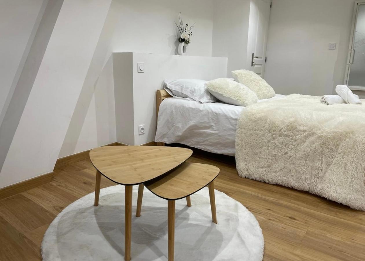 Le Duplex - Gare / Tram / Netflix Apartment Fontaine  Exterior photo